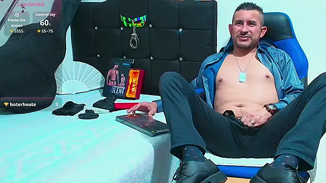 Snapshot of Yeol_King chatting on 10-28-25, 05:48 Yeol King online show from 10-28-25, 05:48