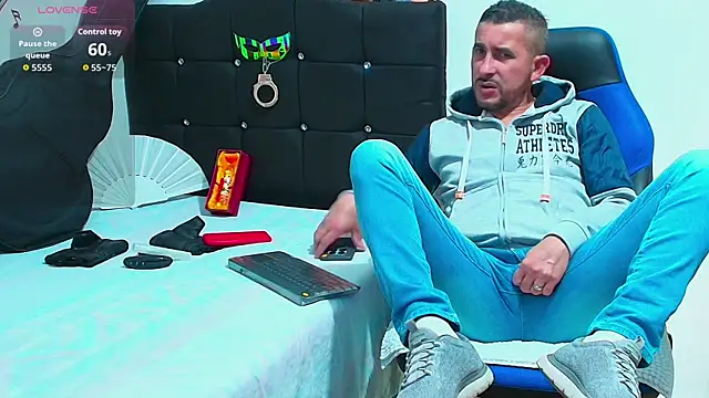 Snapshot of Yeol_King chatting on 11-10-25, 06:51 Yeol King online show from 11-10-25, 06:51