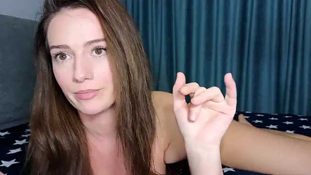 ElizaaXO online show from 03-18-25, 08:37