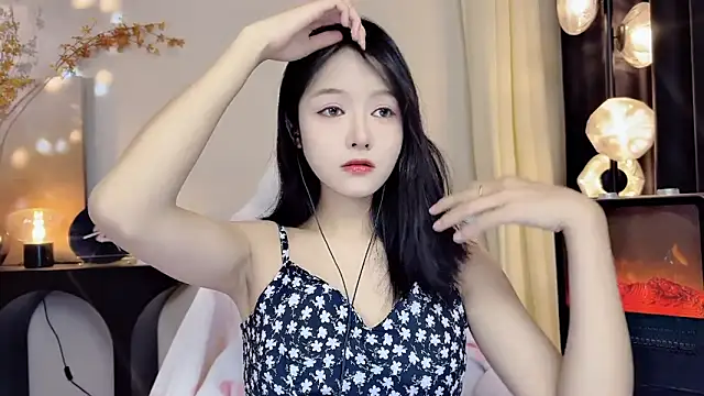 xiaodaibabyy online show from 03-01-25, 01:51