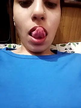 Snapshot of InLero chatting on 02-20-25, 02:57 InLero online show from 02-20-25, 02:57