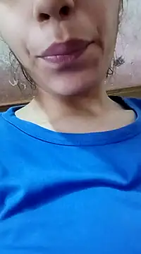 Snapshot of InLero chatting on 02-21-25, 06:29 InLero online show from 02-21-25, 06:29