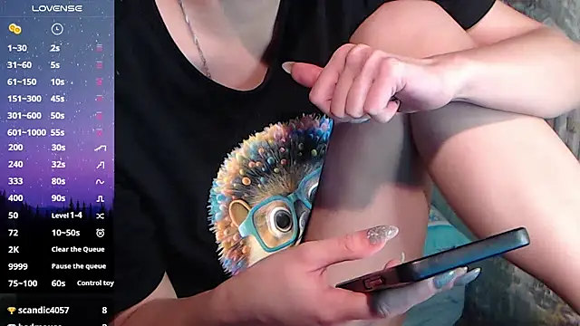 -LauraGold- online show from 02-07-25, 06:45