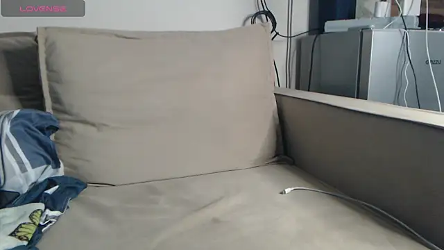 -LauraGold- online show from 03-01-25, 11:26