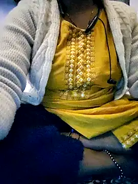 lovelyruhi online show from 01-13-25, 10:47