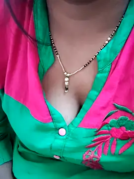 lovelyruhi online show from 01-21-25, 09:46