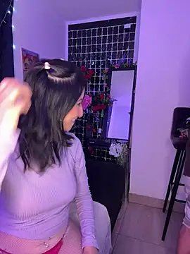 Carlasxdreams online show from 03-20-25, 04:40