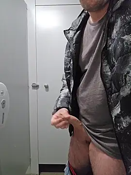 Snapshot of Ibag01 chatting on 03-19-26, 12:42 Ibag01 online show from 03-19-26, 12:42