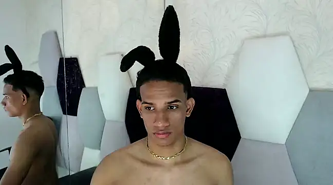 AbrahanBratz online show from 12-07-24, 04:03