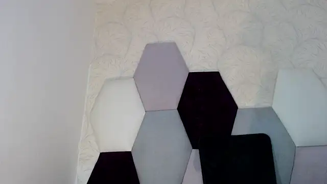 AbrahanBratz online show from 01-11-25, 08:21