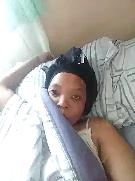 Feathergal69  online show from 10-12-25, 08:35