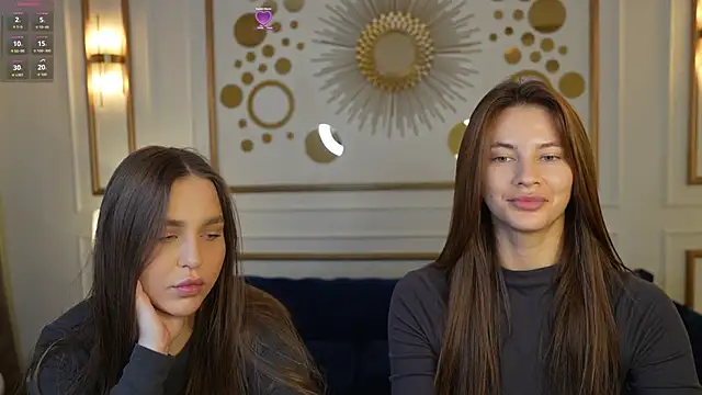 Julia  Star  online show from 10-10-25, 07:40