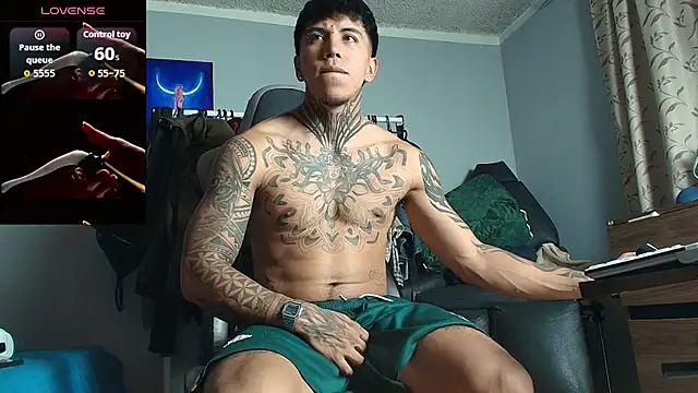 Nickhot0609 online show from 04-20-26, 04:26