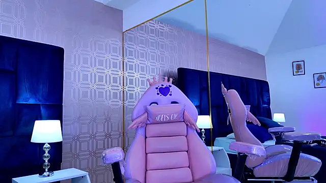 Derieri D online show from 11-21-25, 06:06