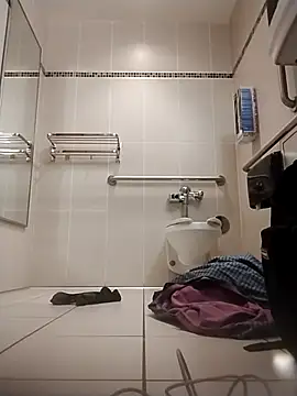 axelongshaft69 online show from 12-03-25, 11:36