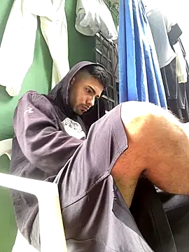 Jestebanano online show from 09-20-25, 03:57