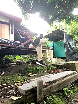 Jestebanano online show from 10-03-25, 08:28