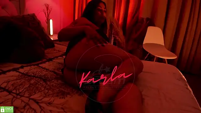 Snapshot of karla_paradise_ chatting on 12-16-24, 09:31 karla paradise online show from 12-16-24, 09:31