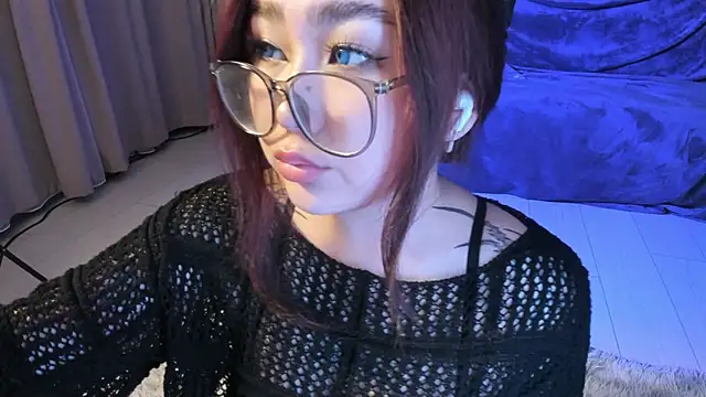 Snapshot of Yuriko_May chatting on 01-29-25, 03:37 Yuriko May online show from 01-29-25, 03:37