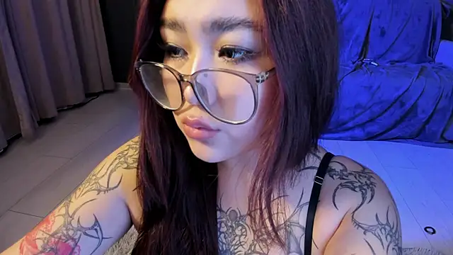 Snapshot of Yuriko_May chatting on 02-07-25, 07:49 Yuriko May online show from 02-07-25, 07:49