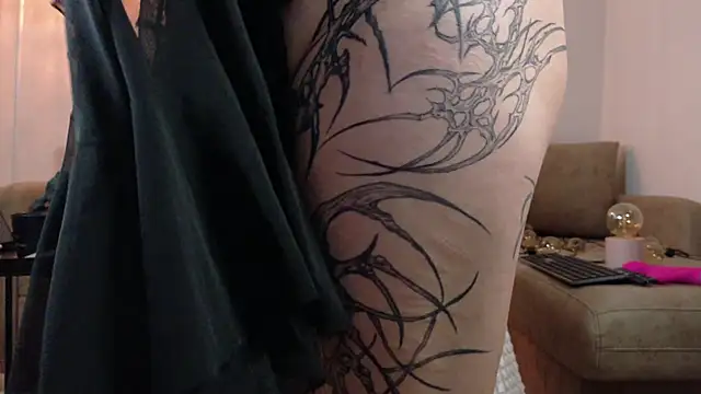 Yuriko May online show from 03-24-26, 09:25