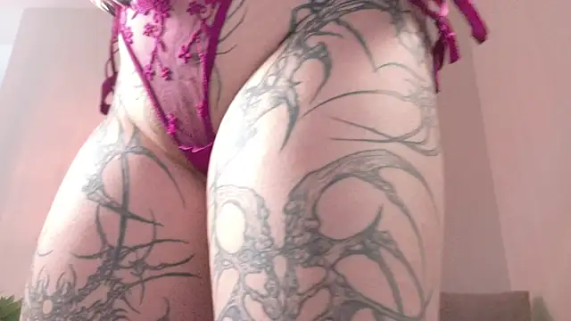 Yuriko May online show from 04-07-26, 09:32