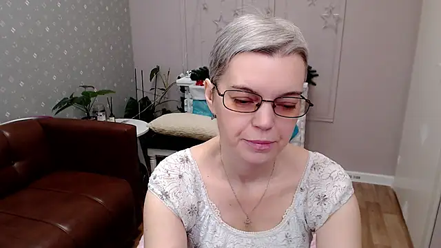 Cutie Erikaa1 online show from 01-10-26, 02:24