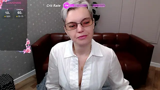 Cutie Erikaa1 online show from 04-19-26, 02:22