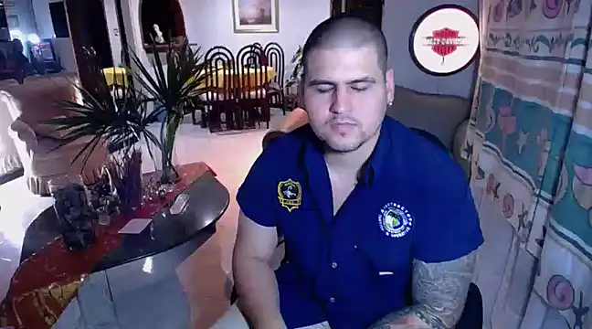 Snapshot of pitbullveryhot chatting on 02-07-25, 03:45 pitbullveryhot online show from 02-07-25, 03:45