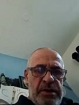 geilerschwanz64 online show from 02-02-25, 09:51