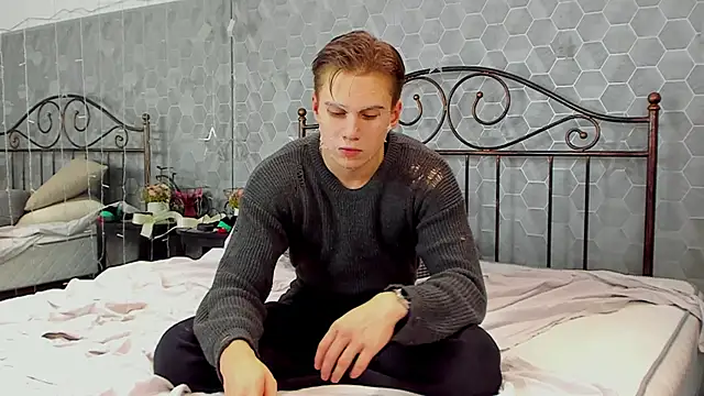 Snapshot of Marcus_Swampov chatting on 12-02-24, 09:39 Marcus Swampov online show from 12-02-24, 09:39