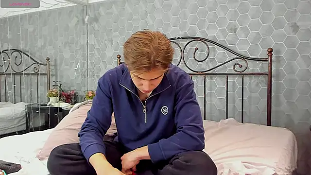 Snapshot of Marcus_Swampov chatting on 12-07-24, 07:16 Marcus Swampov online show from 12-07-24, 07:16