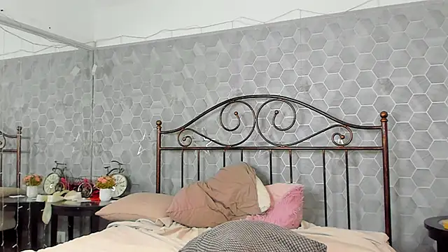 Snapshot of Marcus_Swampov chatting on 01-14-25, 07:48 Marcus Swampov online show from 01-14-25, 07:48