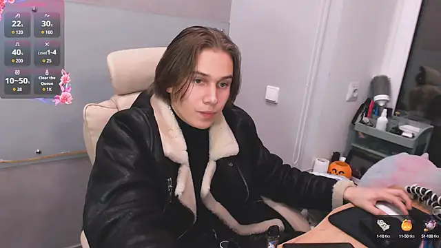 Snapshot of Marcus_Swampov chatting on 10-16-25, 03:18 Marcus Swampov online show from 10-16-25, 03:18