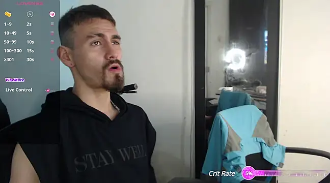 Snapshot of katianzayn chatting on 02-15-25, 09:38 katianzayn online show from 02-15-25, 09:38