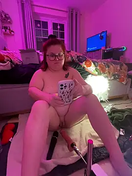 Tallulah-mae-xoxox online show from 02-16-25, 09:48