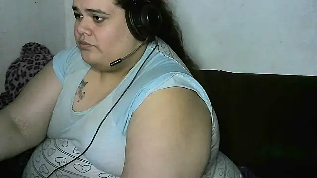 GeovanaLiveHot online show from 11-14-25, 07:07