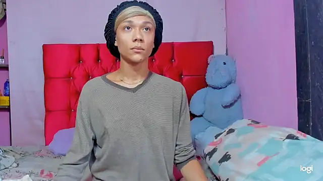 StassieBell online show from 03-27-26, 06:41