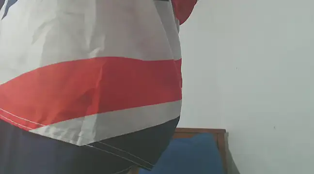 Snapshot of TheGeezer30 chatting on 01-18-25, 01:19 TheGeezer30 online show from 01-18-25, 01:19