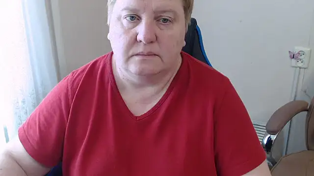 Snapshot of Limonka-Fire chatting on 05-16-26, 07:27 Limonka-Fire online show from 05-16-26, 07:27