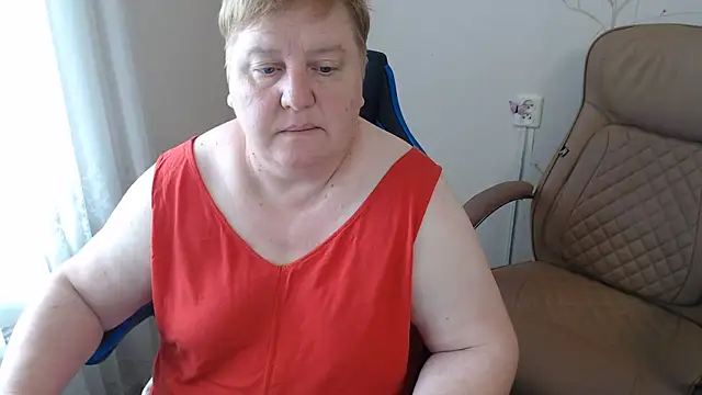 Snapshot of Limonka-Fire chatting on 06-15-26, 08:16 Limonka-Fire online show from 06-15-26, 08:16