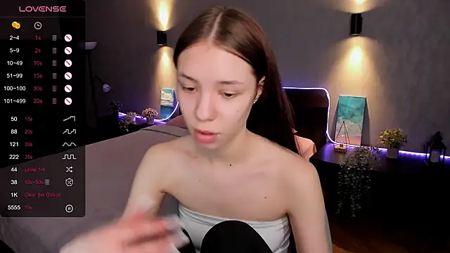 MilliBrown  online show from 02-28-25, 11:47