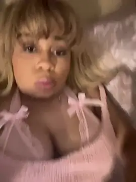 camiliaskye online show from 12-23-24, 01:08