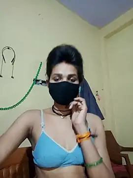 Snapshot of Hoty_girl_143 chatting on 03-21-25, 03:22 Hoty girl 143 online show from 03-21-25, 03:22