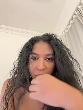 IamCrystal2 online show from 05-16-26, 12:18