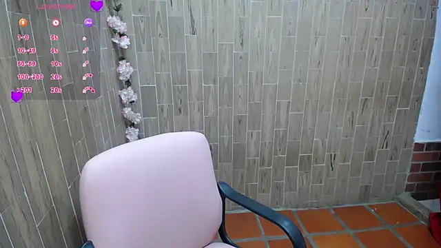 solyeria online show from 09-10-25, 01:05