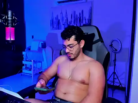 BrunoD31 online show from 04-07-26, 03:29