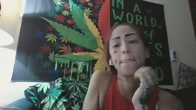 Snapshot of SexiiiMexiii chatting on 12-23-24, 07:20 SexiiiMexiii online show from 12-23-24, 07:20