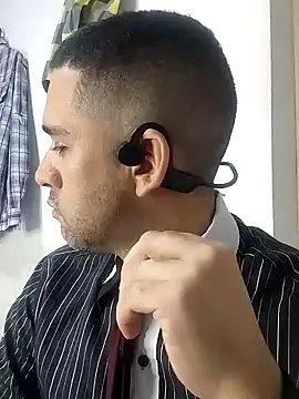 CRISTHIAN GREY01 online show from 01-24-25, 04:39