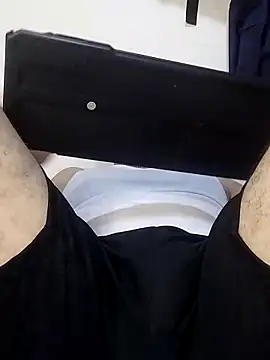 Snapshot of CRISTHIAN_GREY01 chatting on 03-22-25, 06:22 CRISTHIAN GREY01 online show from 03-22-25, 06:22